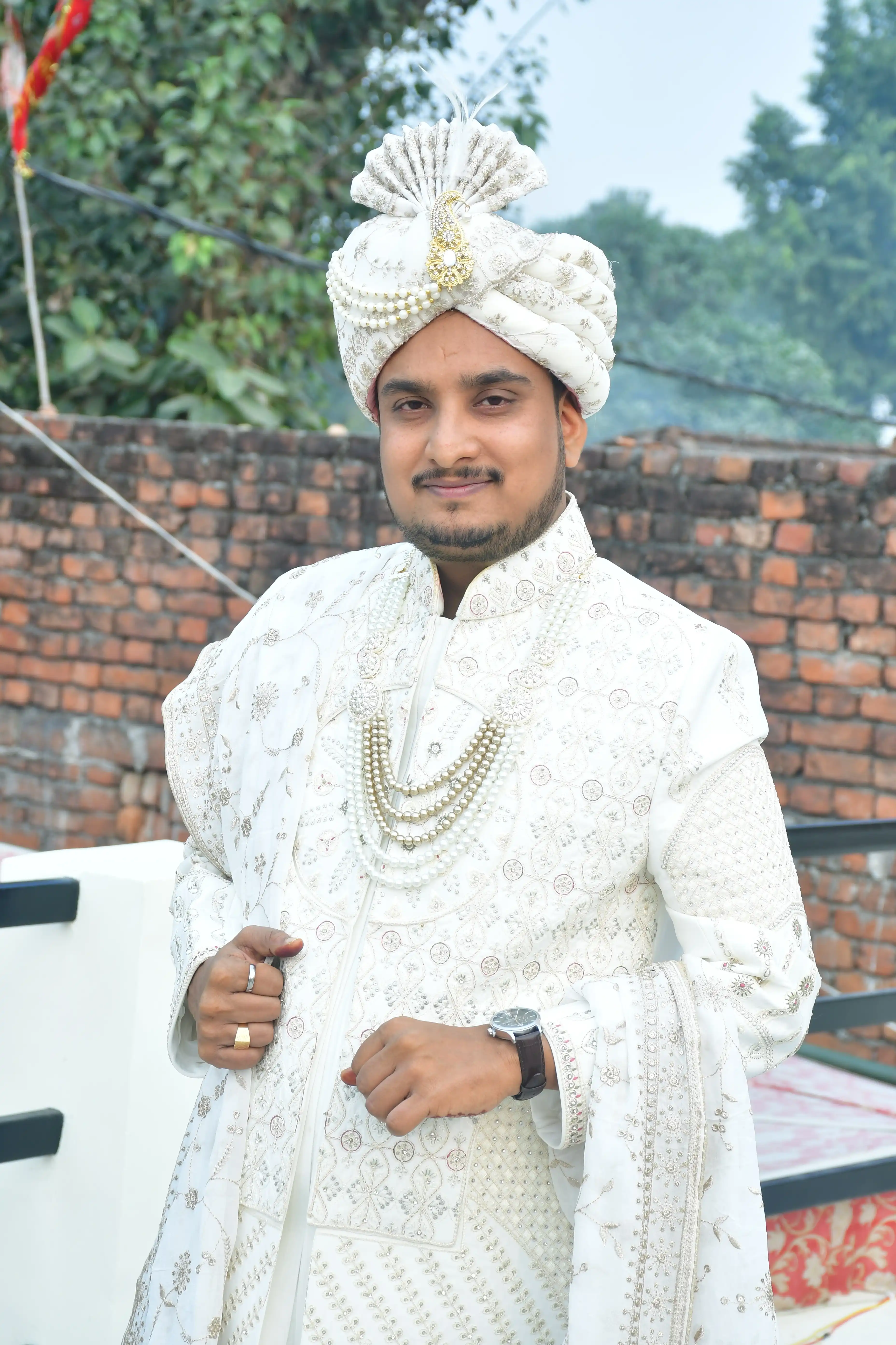 Groom welcoming the bride