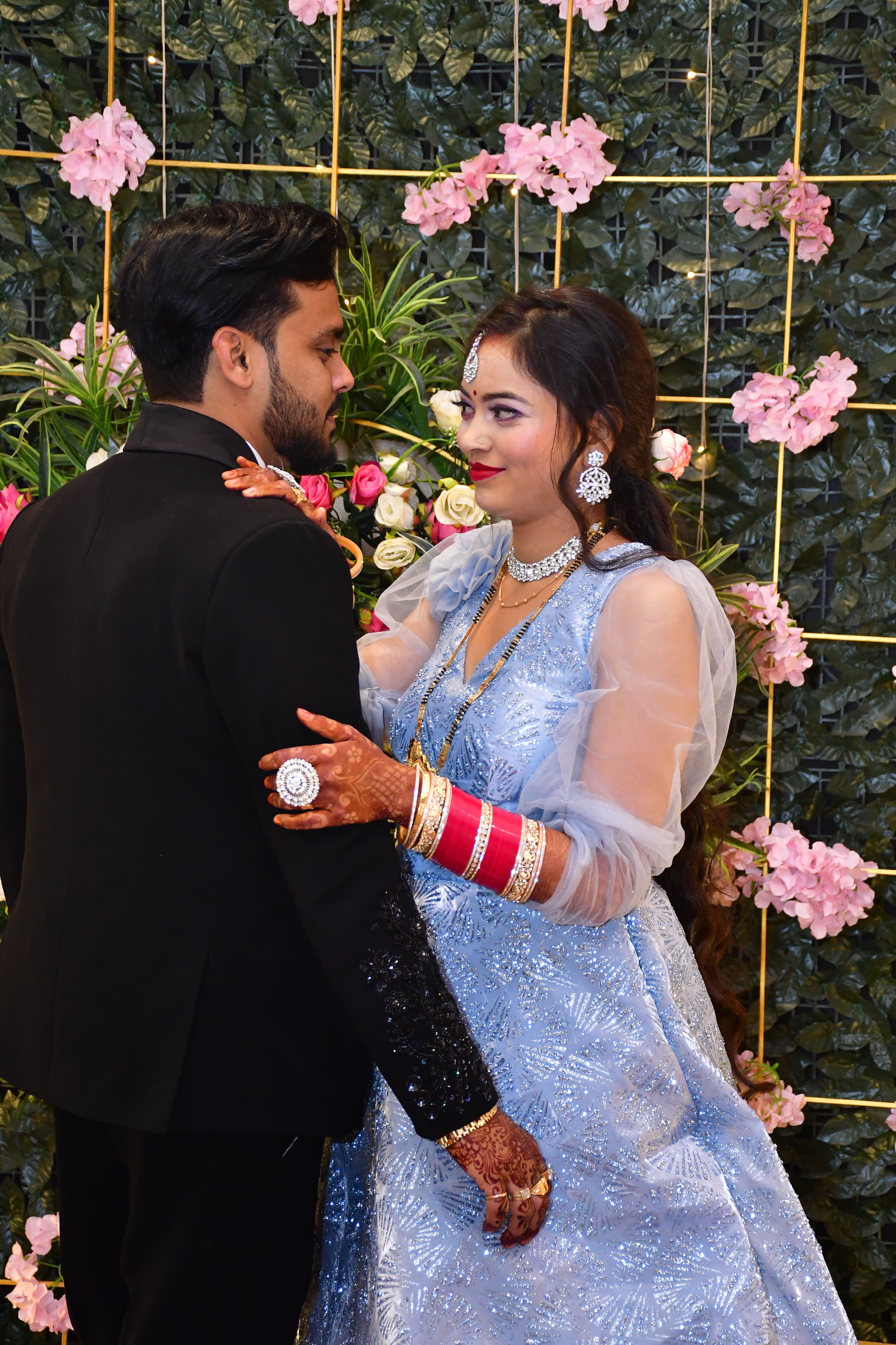 Close up of the wedding rings